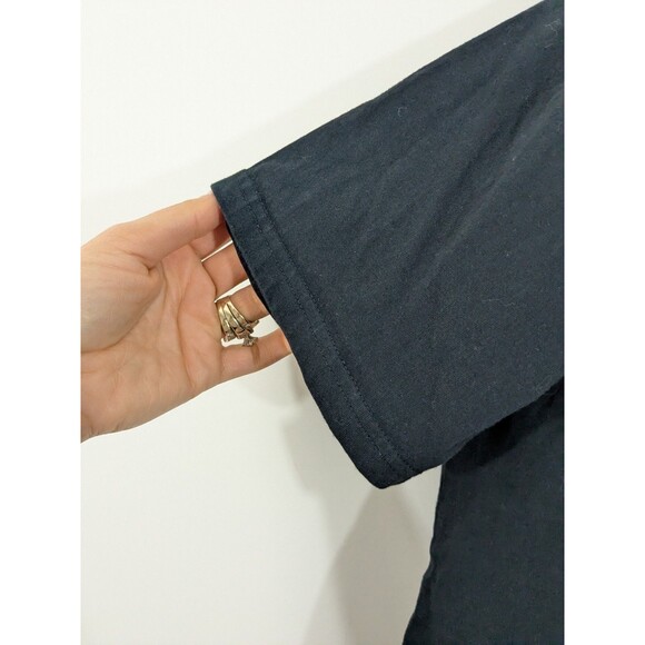 Gymshark Crest T-Shirt Men’s Large Short Sleeve Crew Neck Black 100% Cotton Tee - Picture 4 of 8